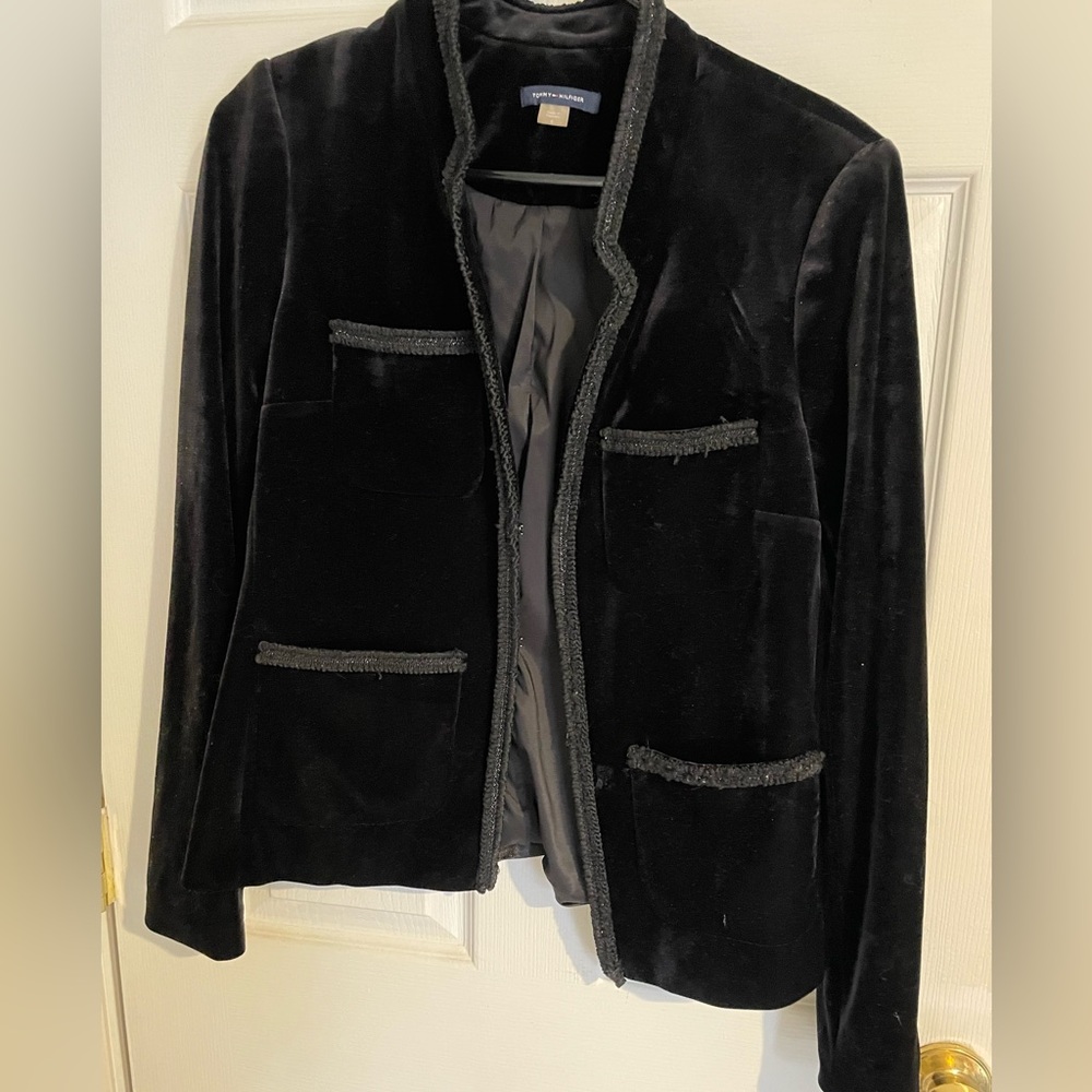Stunning Tommy Hilfiger Blazer!